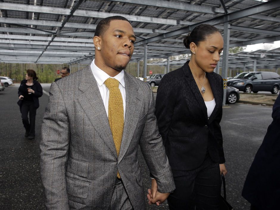 Ravens fans vent on Goodell's handling of Ray Rice investigation