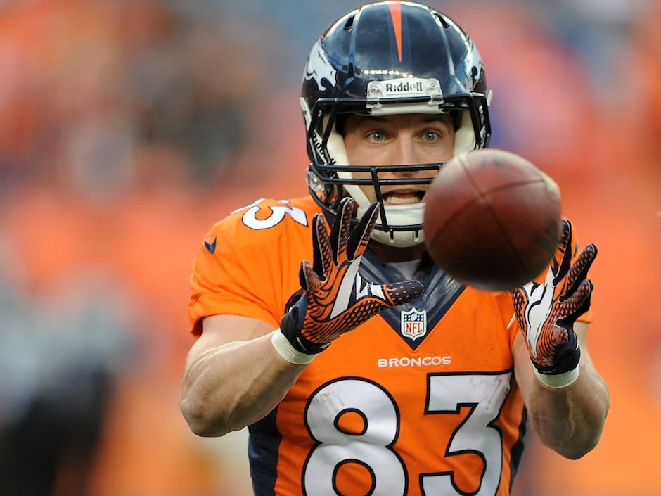 Denver Broncos' Wes Welker reportedly is thinking about retiring