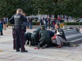 Wayne Cuddington/Postmedia News