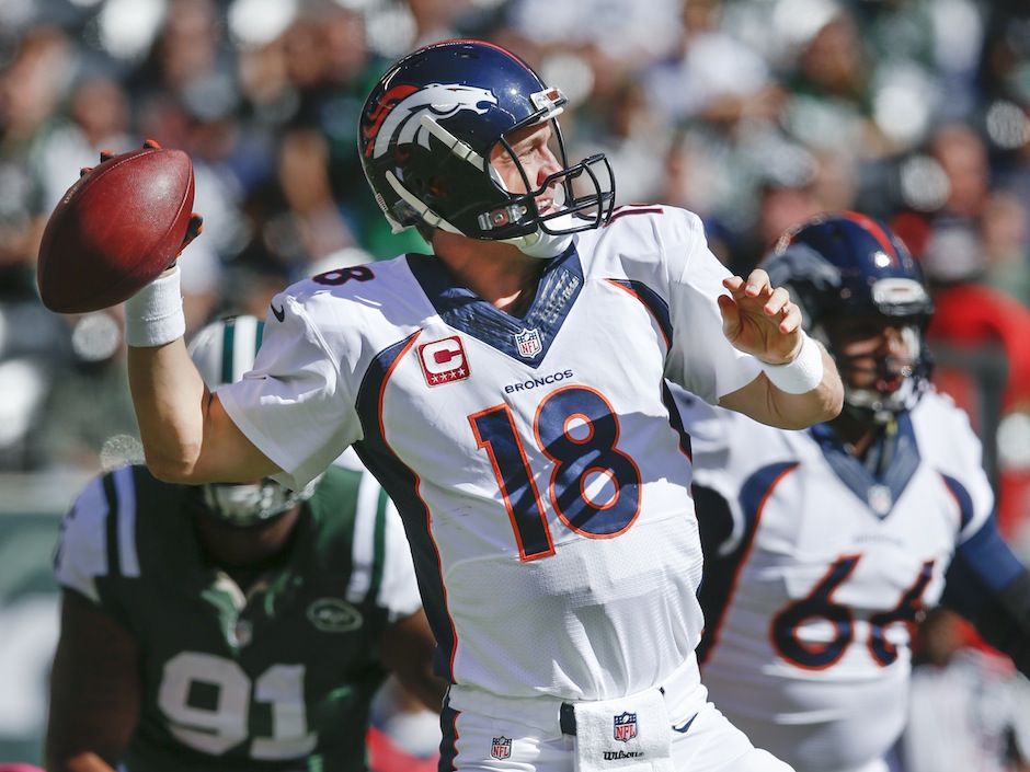 Facing Jets, Peyton Manning 5 TDs from record