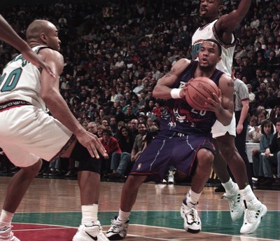Damon Stoudamire on playing at SkyDome: 'It was always cold in there' 