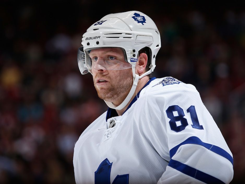 Steve Simmons thinks Phil Kessel is petty for Stanley Cup hot dog