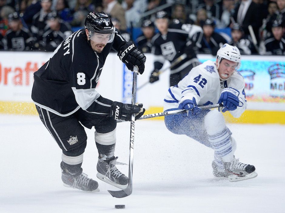 Former number in hand, Tanner Pearson gets to face his former Kings  teammates for first time - Los Angeles Times