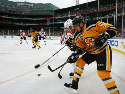 Winter Classic 2010 - Flyers @ Bruins 1/1/10 