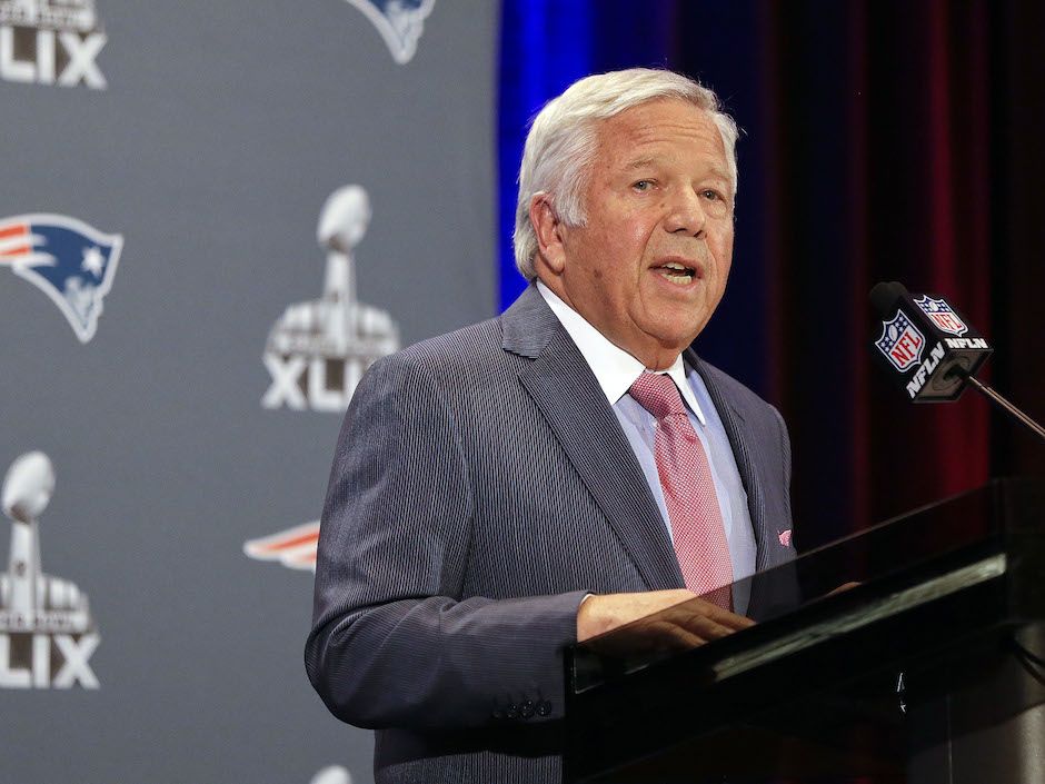 New England Patriots Owner Bob Kraft Defends Tom Brady, Calls NFL