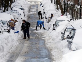 Elise Amendola / Associated Press