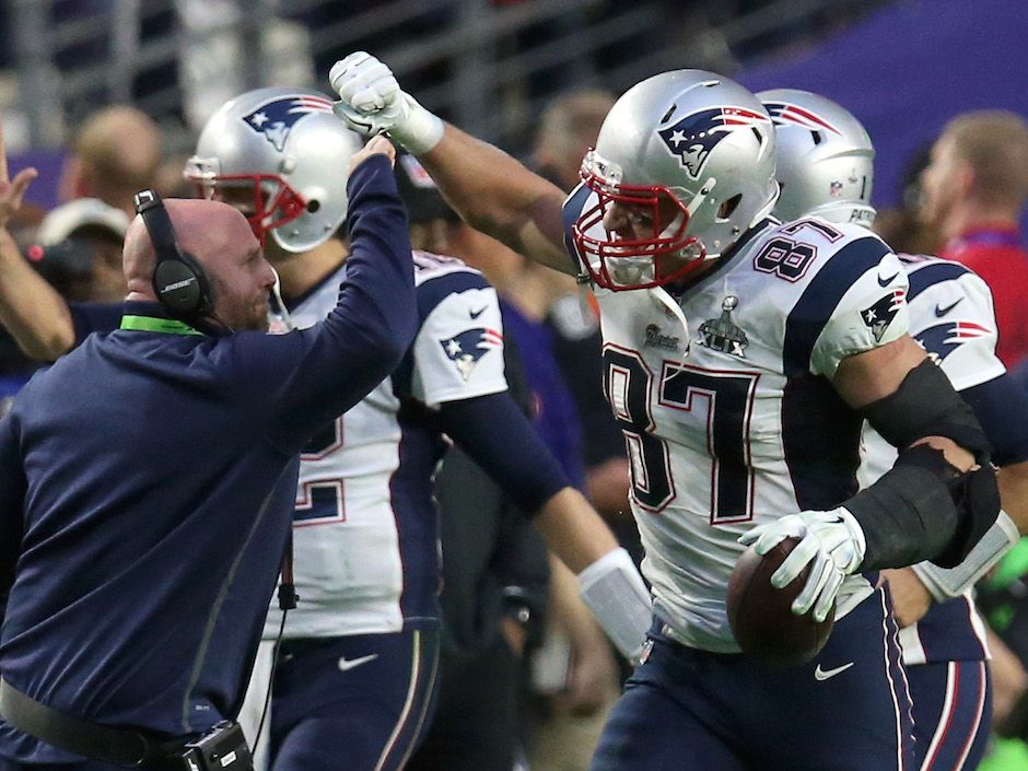 Super Bowl 2015 Recap: Patriots Defeat Seahawks 28-24 - Dawgs By