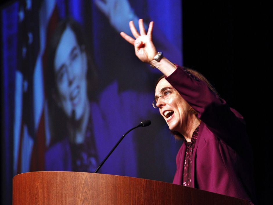 America Gets First Openly Bisexual Governor As Kate Brown Steps Into Power National Post 9500