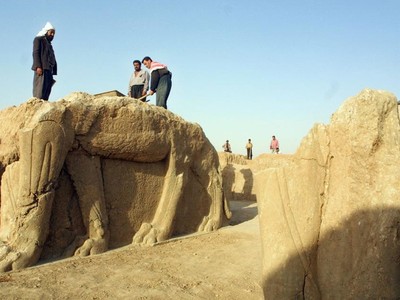First major dig in ancient Iraqi city since Isis destruction