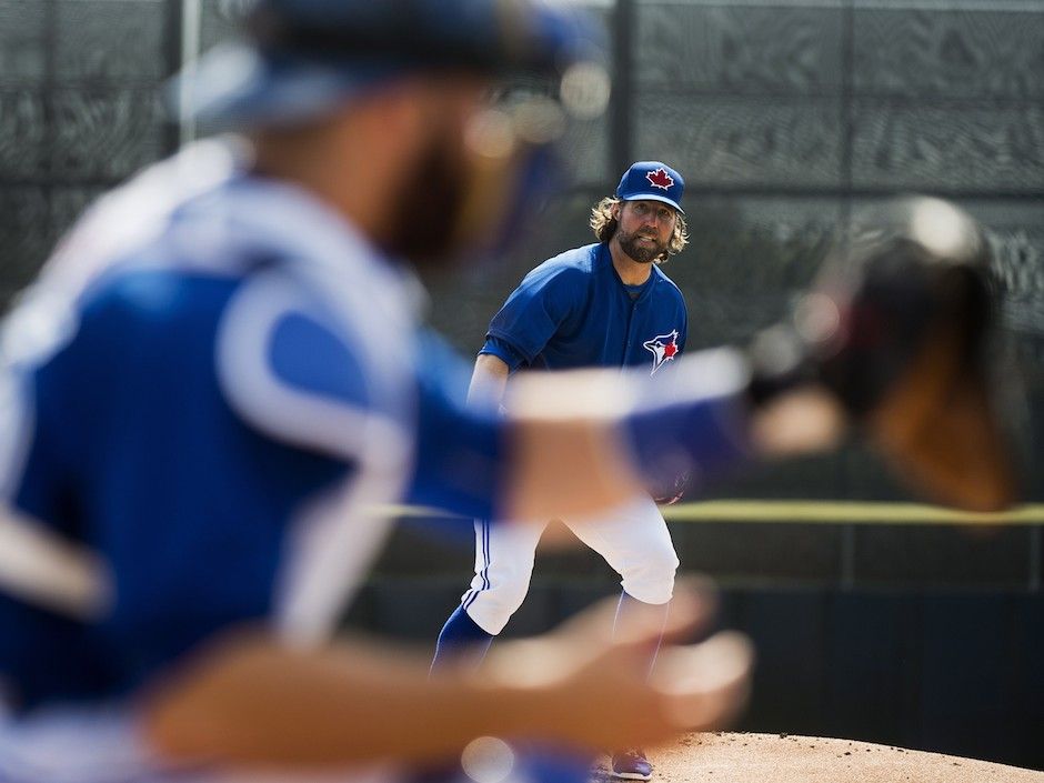 What Pros Wear: What Pros Wear: Johan Santana (Glove, Cleats