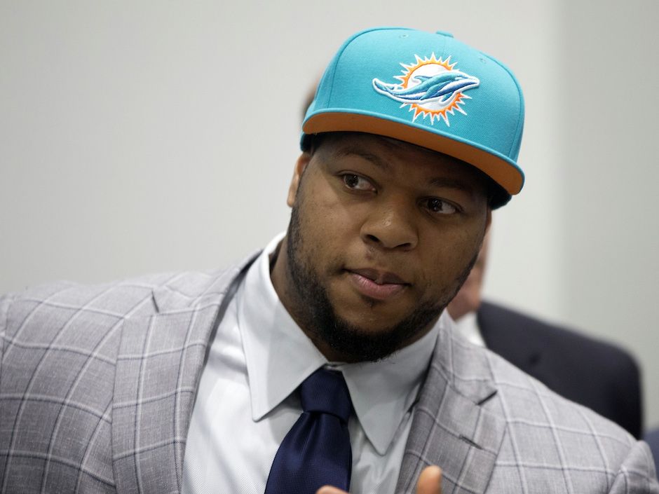 Ndamukong Suh shares the life lessons he learned after dividing