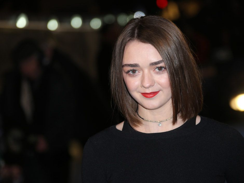 Game of Thrones star Maisie Williams' sexy, private Facebook photos ...