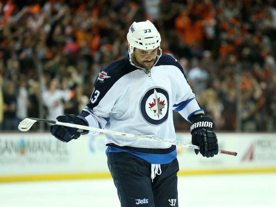 A timeline of how Dustin Byfuglien's tenure with the Jets ended