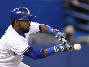 Toronto Blue Jays place Jose Reyes on disabled list with cracked