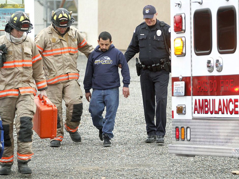 Police: Oregon man holding gasoline can threatens to burn down elementary  school, harm school staff