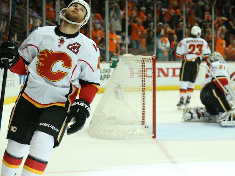 Former Flames teammates say shot-blocking record suits Giordano