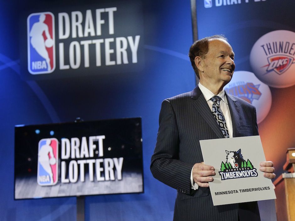 Blues hoping for lottery luck ahead of Monday night's NHL draft lottery