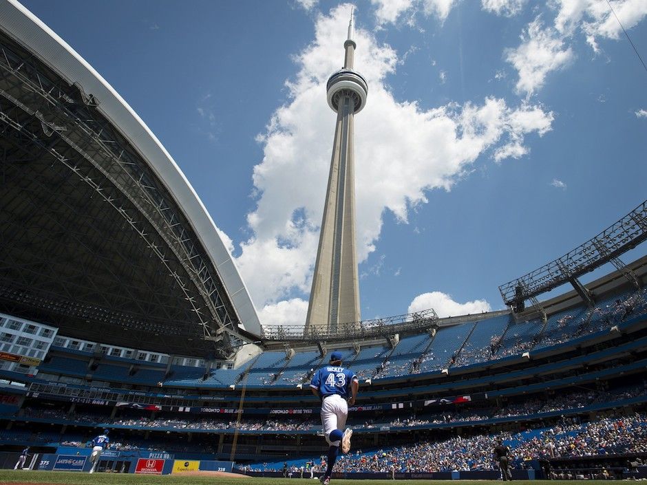 New York Mets Broadcaster Calls Cn Tower The Sky Needle Prior To Game Versus Toronto Blue Jays 