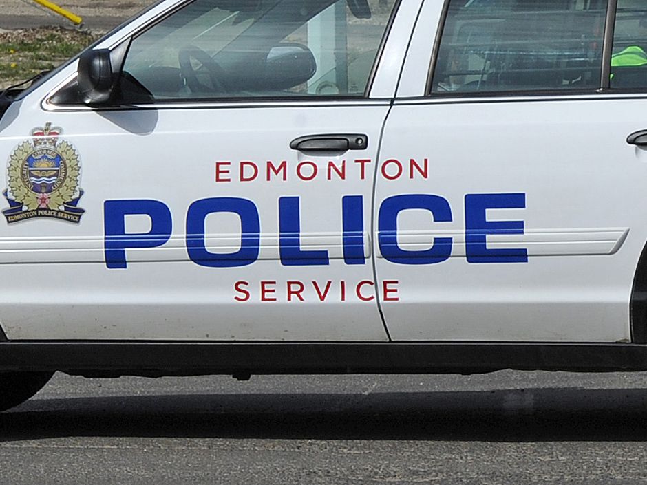 Thief steals SUV (and 8-year-old inside it) from Edmonton gas station ...