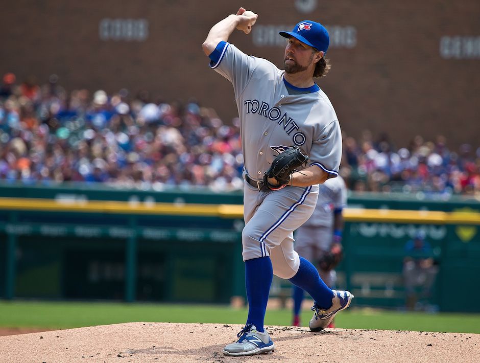 Toronto's Mark Buehrle overcomes 'crazy' feelings to beat White Sox