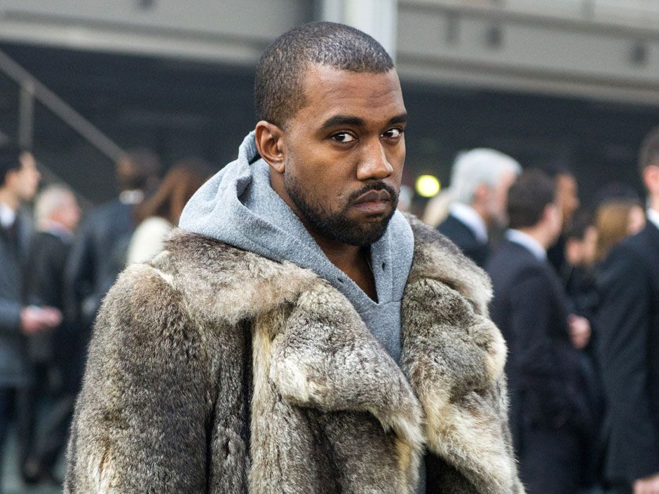 Kim Kardashian in fur with Kanye West as they step out in New York - Irish  Mirror Online