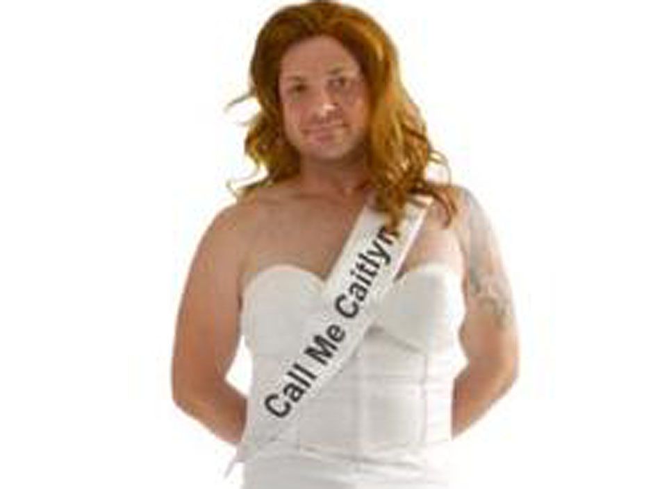 Caitlyn Jenner Halloween Costume Blasted For Being Transphobic