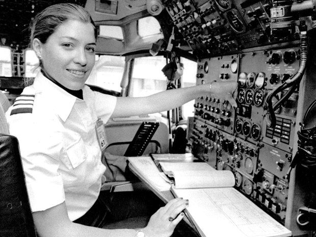 meet-air-canada-s-first-female-pilot-before-they-hired-her-the