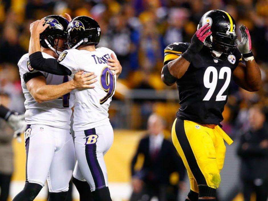 Steelers score late touchdown to beat Ravens, keep playoff hopes alive