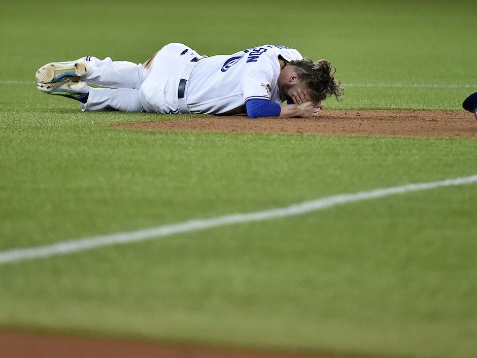 Toronto Grand Prix Tourist - A Toronto Blog: Let's play ball - Blue Jays at  Rogers Centre