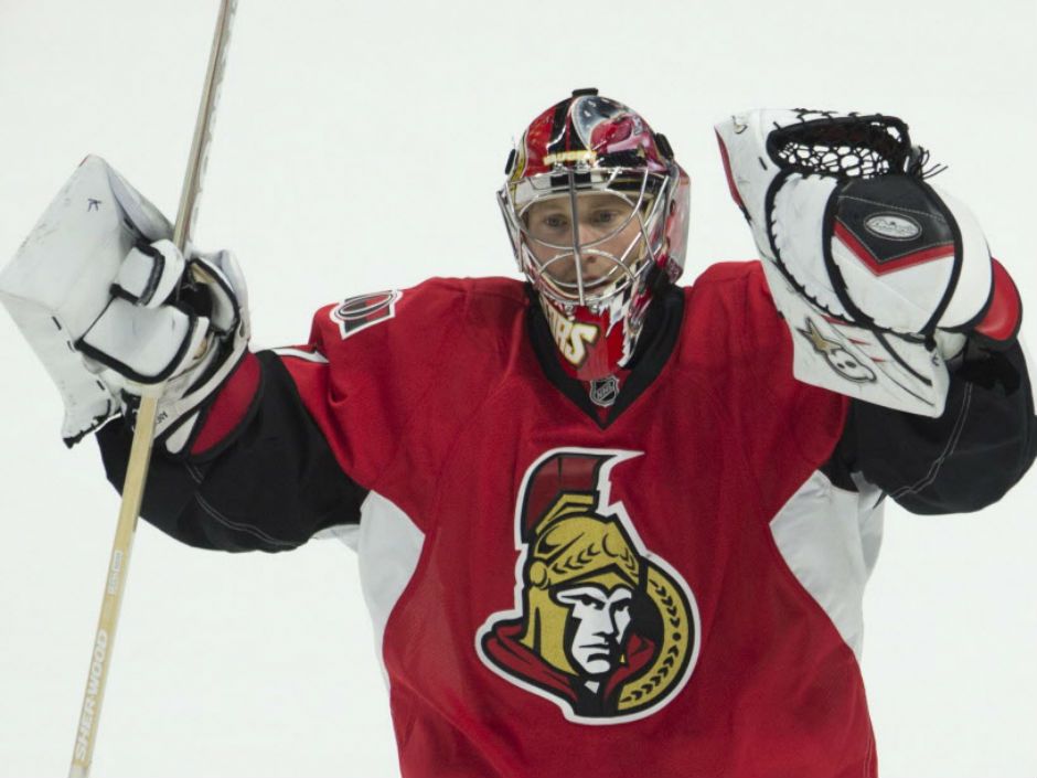 Senators hold off Canadiens' late surge to earn 3rd straight