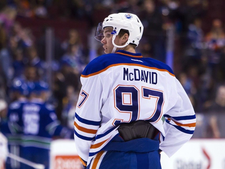 McDavid looking shell shocked at #Oilers practice today Via: @rrishaug, #EdmontonOilers