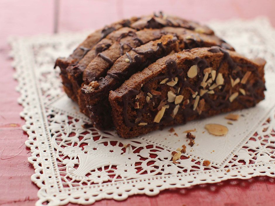 Twelve Days of Christmas Cookies (and other stuff): Pumpkin Cranberry Bread