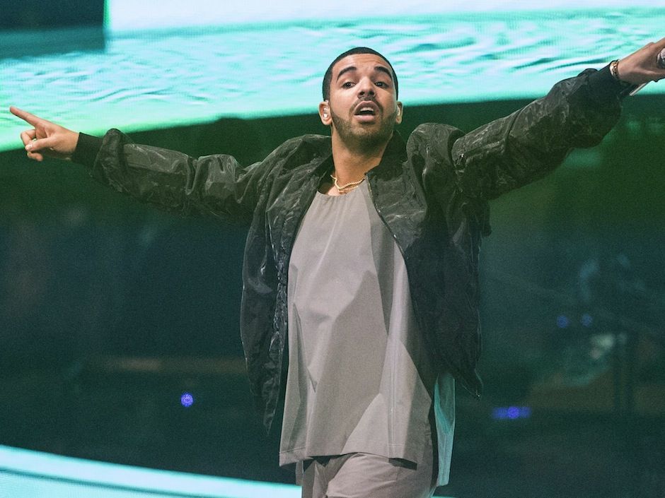 Rapper Drake makes $300,000 after gambling $1.25 MILLION on the