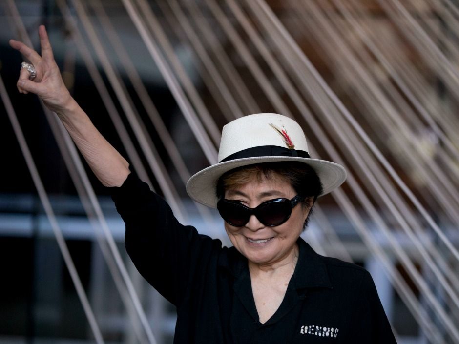 Yoko Ono spokesman squashes claims artist was hospitalized because