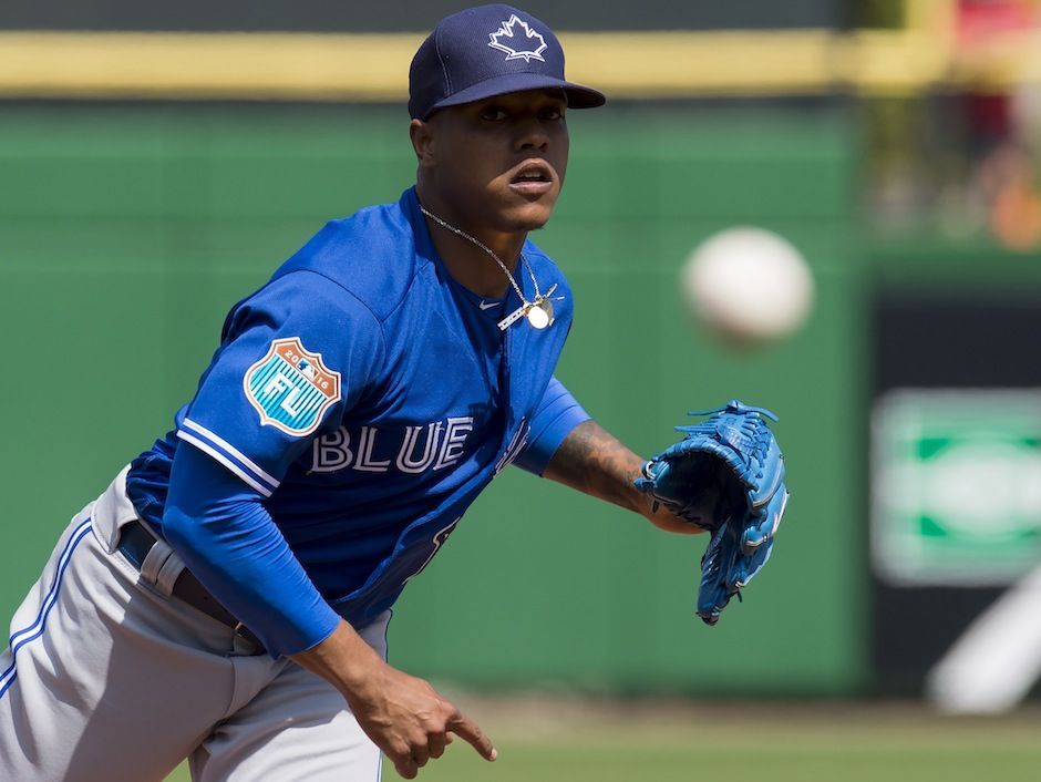 Blue Jays prospect using old glove with Phillies connection makes