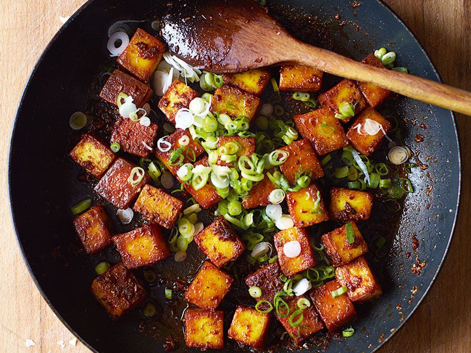 'Fresh and flavourful, quick and easy' Meera Sodha on why Indian food