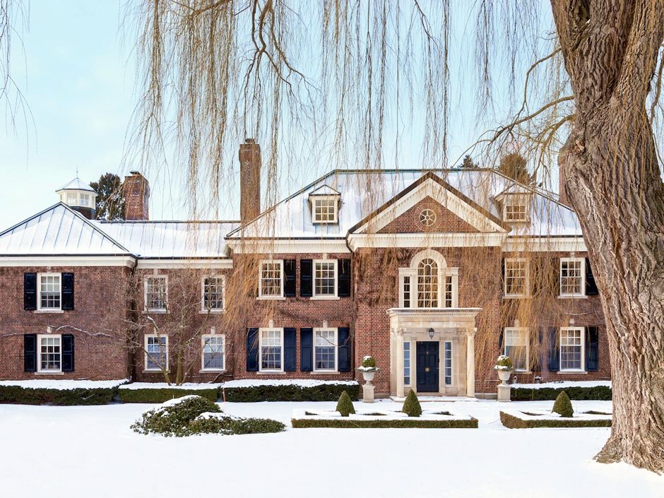 Conrad Black sells 23,000-square-foot mansion in Toronto but will stay ...