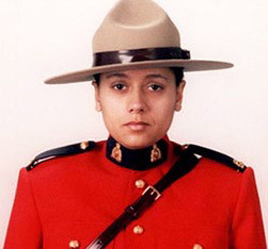 Mountie Killed In Bc Crash Const Sarah Beckett Had Recently Returned To Work From Maternity 1185