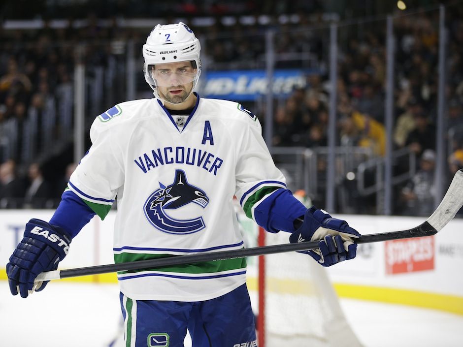 NHL's Vancouver Canucks Unveil Chinese New Year Jersey — RADII