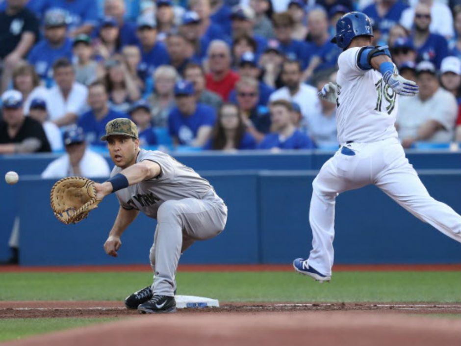 Toronto Blue Jays infielder Ryan Goins (17) during game against the New  York Yankees at Yankee