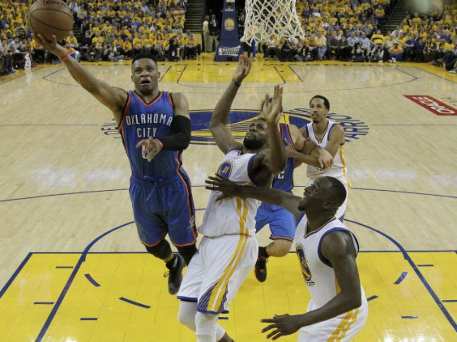 Durant dazzles against former Oklahoma City team once more