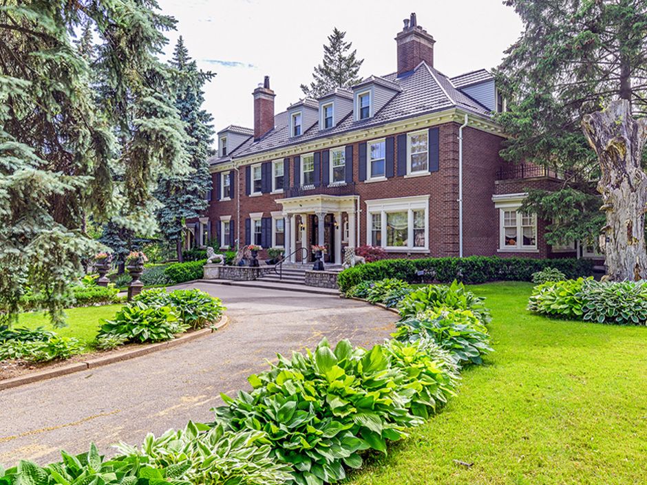 For Sale: Exquisite Hamilton mansion with 8,000 sf, seven bedrooms ...