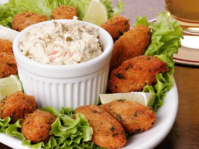 A favourite appetizer found in Rio de Janeiro is bolinhos de bacalhau, or codfish cakes, with bars, street stalls and markets all offering their version.