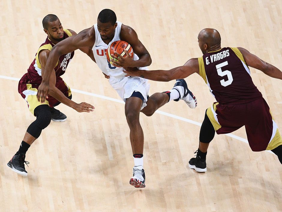 Paul George Helps USA Beat Venezuela 113-69