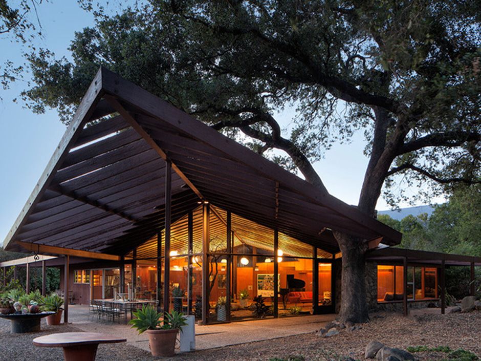 Houzz Tour: Respectful Updates for a Midcentury Atlanta Ranch