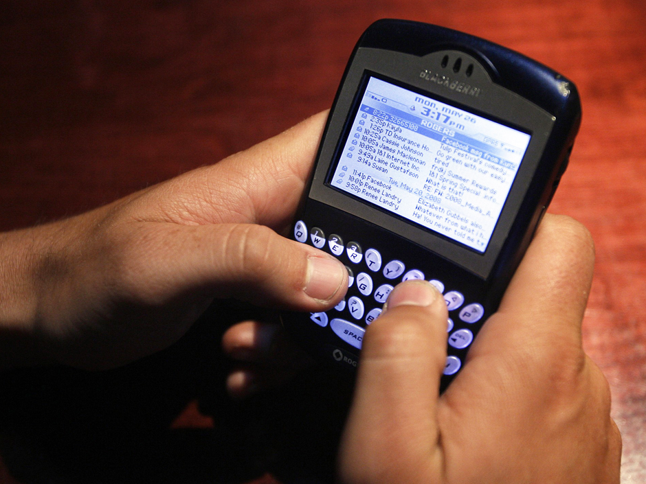 Canadian Judge Releases Encrypted BlackBerry Messages From 20,000 Users ...