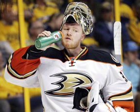Frederik Andersen — Toronto's 18th goalie in a decade — tentatively  confident before Maple Leafs debut