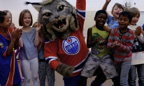VIDEO: Oilers' AHL affiliate reveals nameless superhero mascot