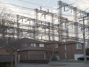 Power lines in Mississauga, Ontario