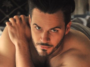 Malte Roesner from the Barihunks in Bed calendar for 2017.